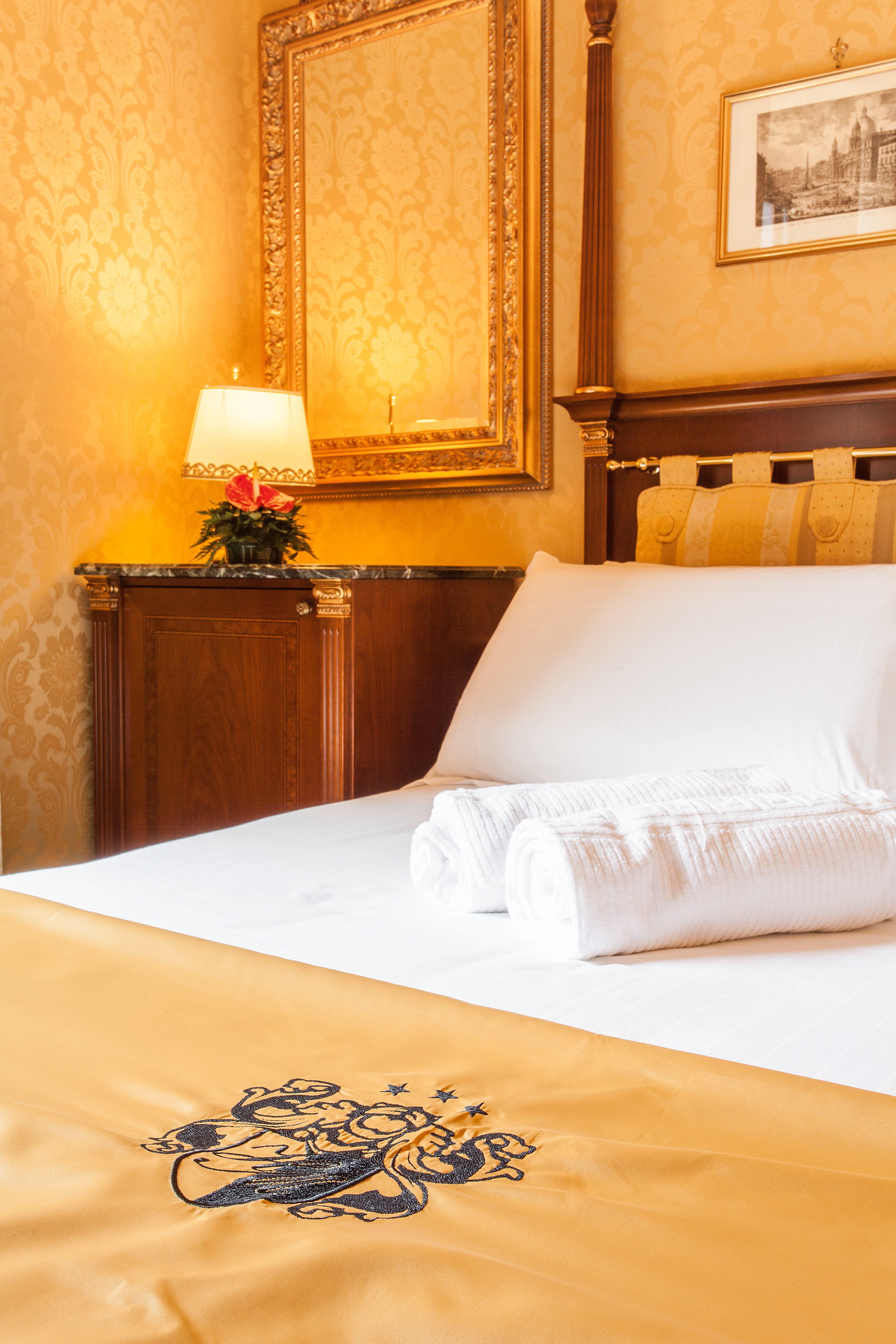 Hotel Manfredi Suite In Rome Bagian luar foto