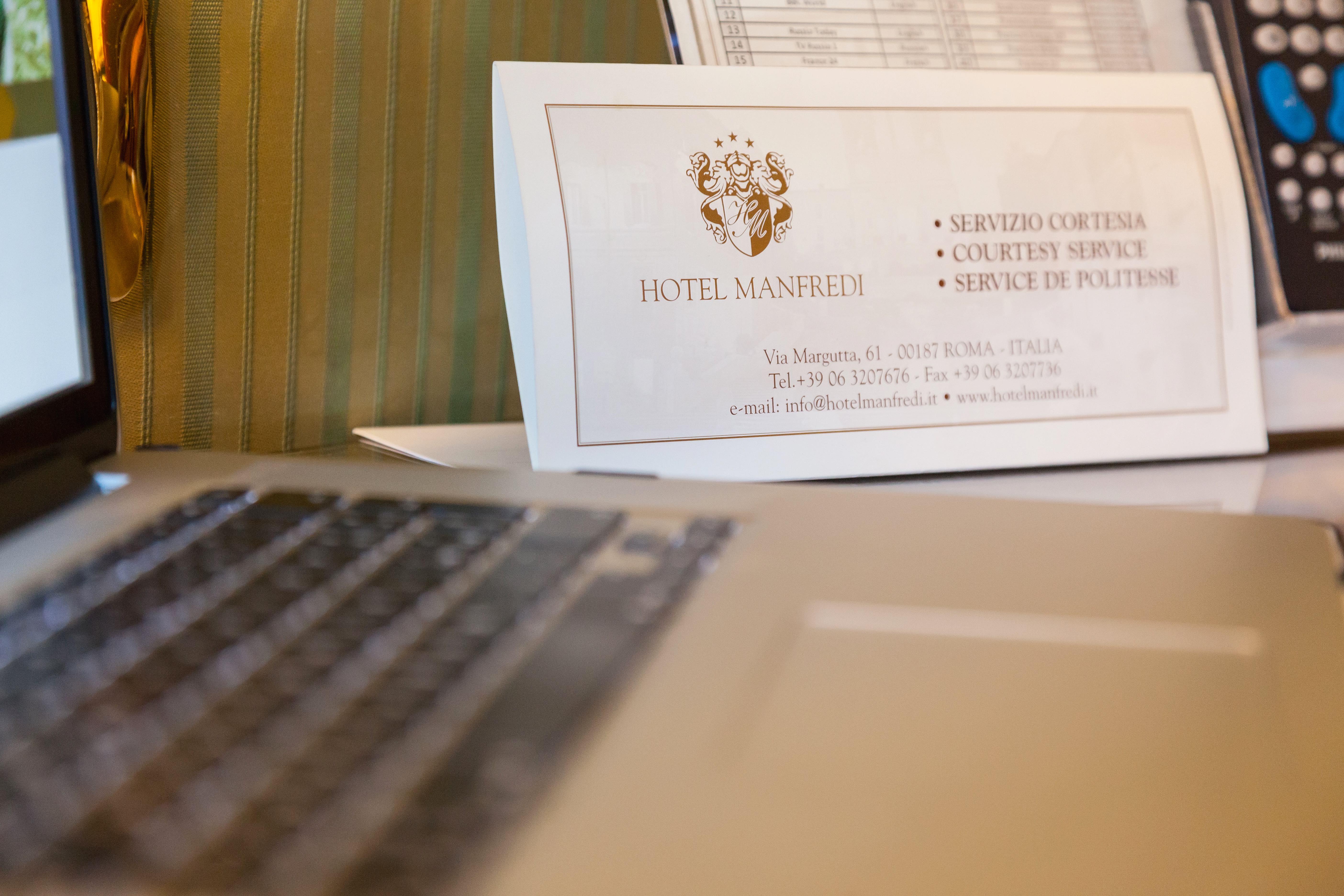 Hotel Manfredi Suite In Rome Bagian luar foto