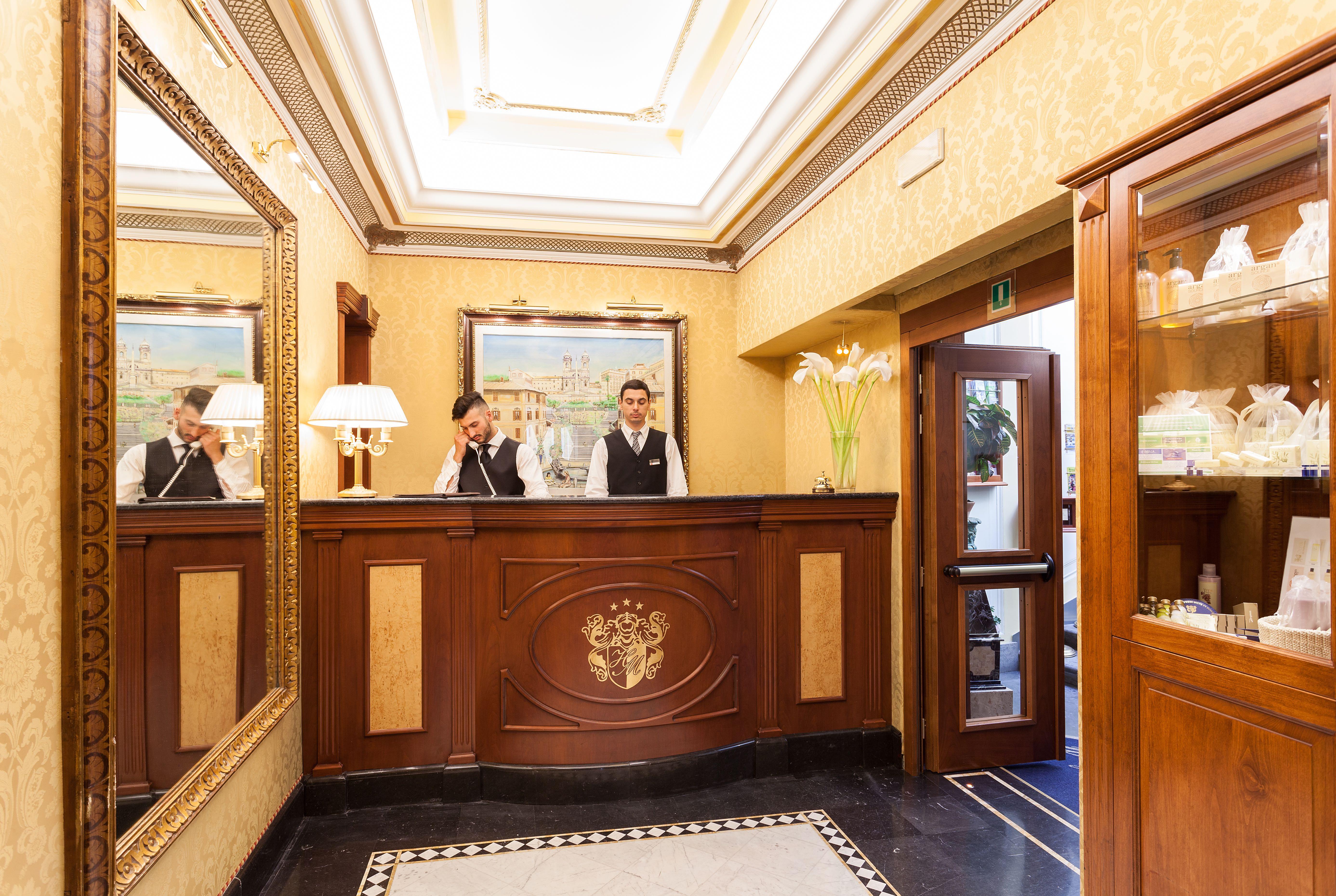 Hotel Manfredi Suite In Rome Bagian luar foto